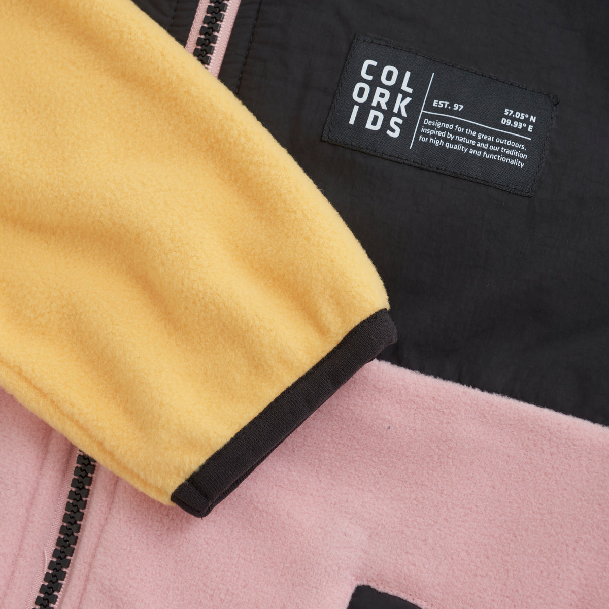 COLOR KIDS Fleecejacke – kuschelig & bunt | 100 % recycelter Polyester - nila kids