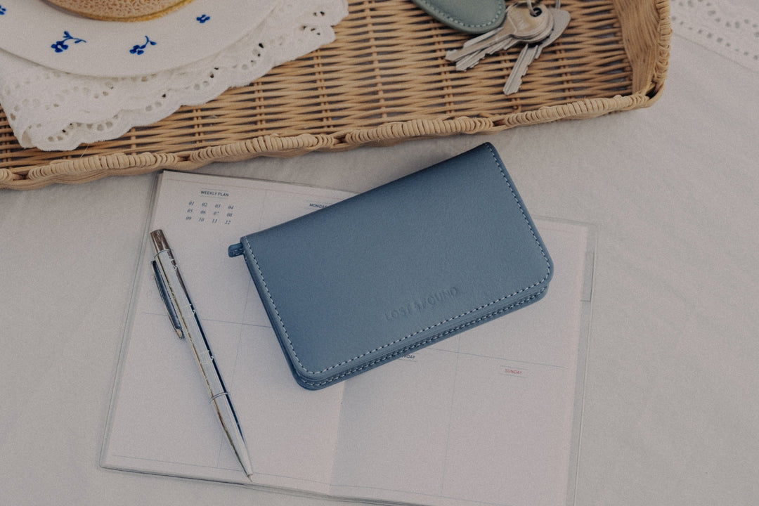 Slim Portemonnaie klein in Ciel Blau
