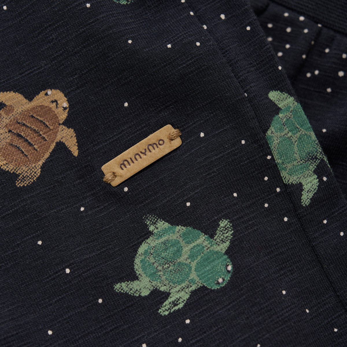 Hose mit Schildkröten-Print - nila kids
