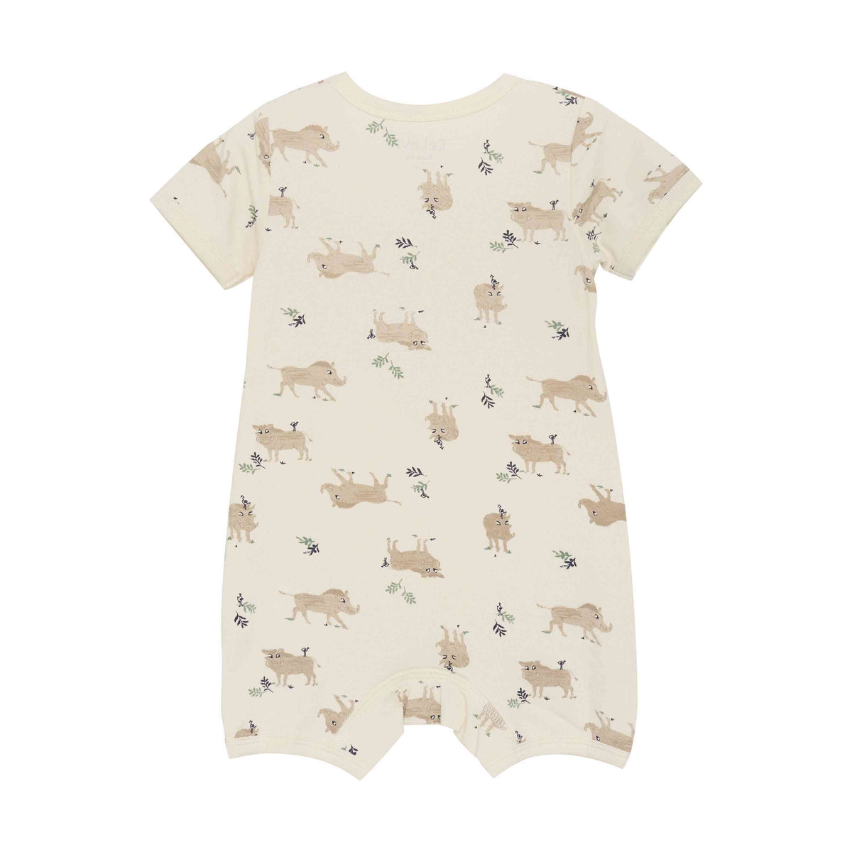 Ein cremefarbener Baby-Strampler mit einem Muster aus verspielten Tierskizzen, darunter Löwen. Der CeLaVi - Strampler kurzarm von CeLaVi ist GOTS-zertifiziert und hat kurze Ärmel und einen Druckknopfverschluss unten zum einfachen Windelwechseln.