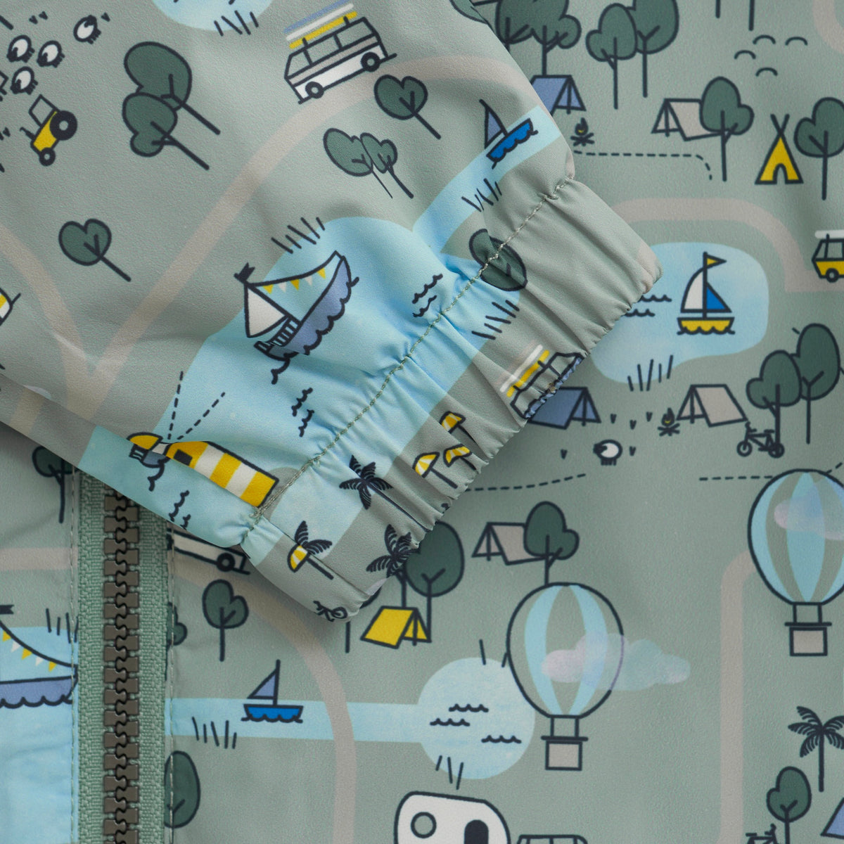 Übergangsjacke „Reise“ – mit Abenteuer-Print | 100 % Polyester, wind- & wasserabweisend - nila kids